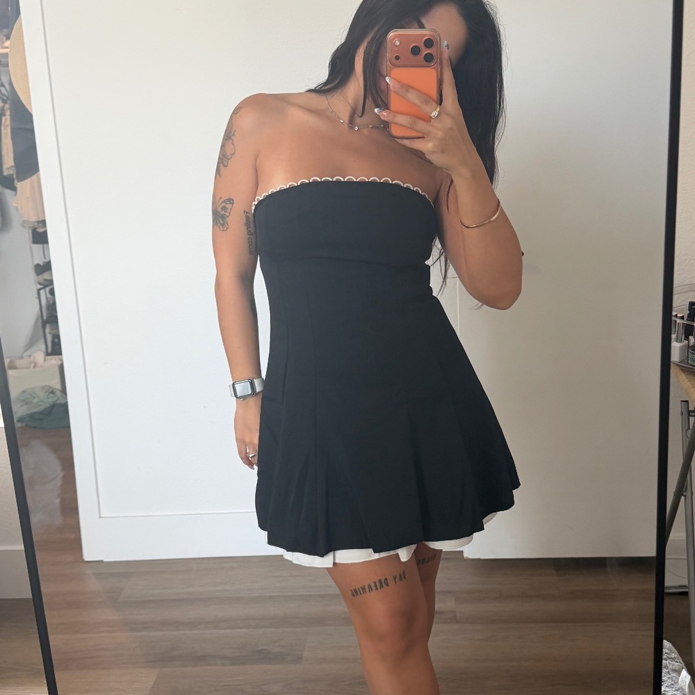 Black Strapless Skater Mini Dress – Size S